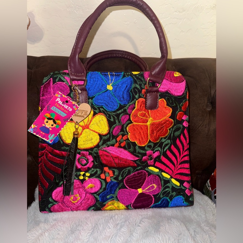 Purse hand made product of Mexico.